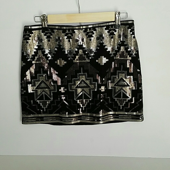 Express NWT Mini Skirt