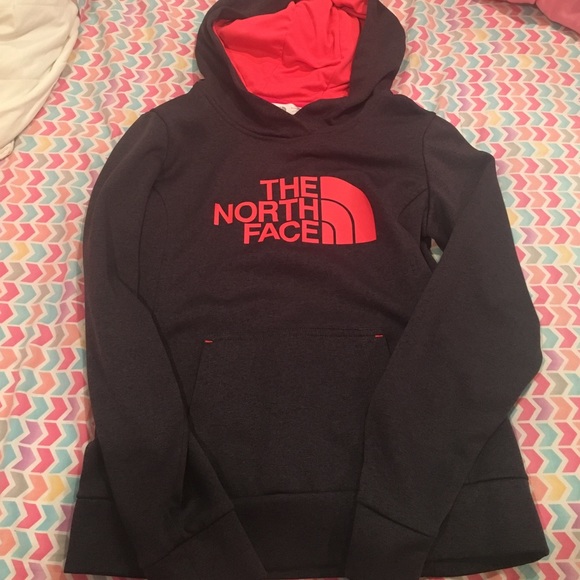 north face sweatshirt