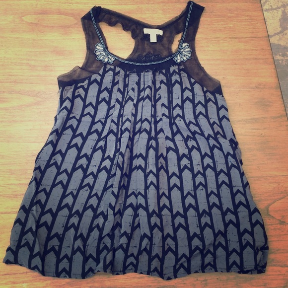 Fashionable top with beautiful detailed beading