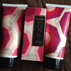 Avon's So Very Sofia perfume gift set