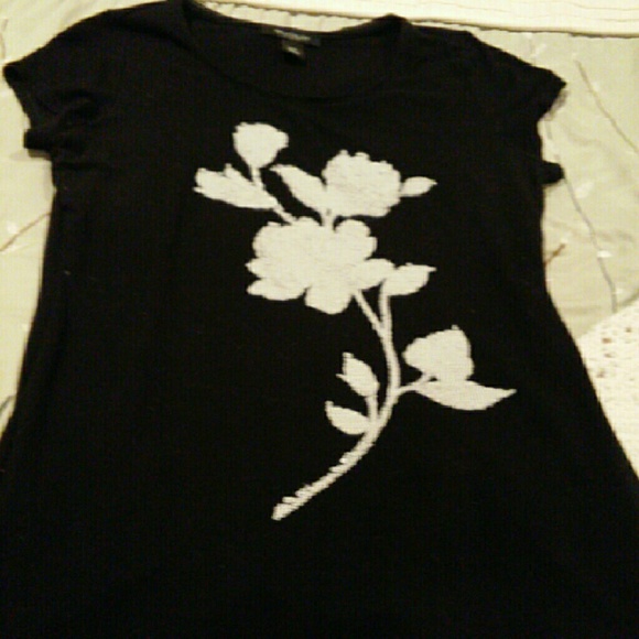 White House Black Market top