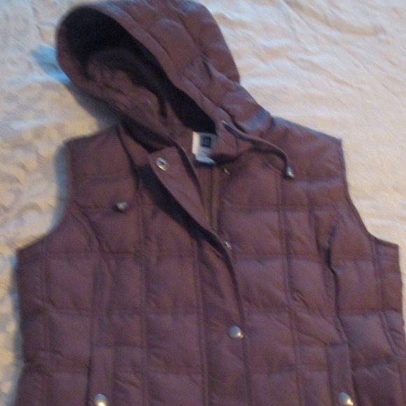 Gap brown vest - Picture 1 of 1