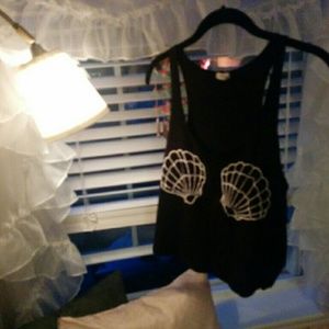 Seashell Tank
