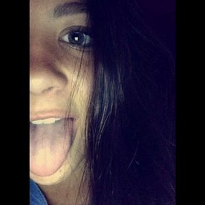 Meet your Posher, Bella