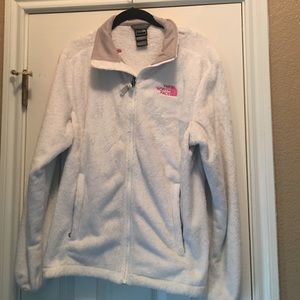 White Northface Oso jacket