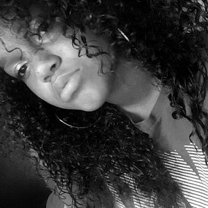 Meet your Posher, Helena