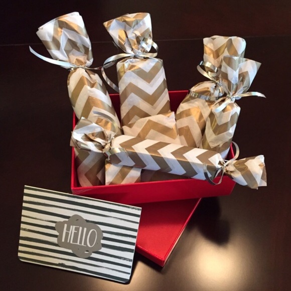 💋Surprise Beauty Box! Makeup Hair Skin Care +More - Picture 4 of 4