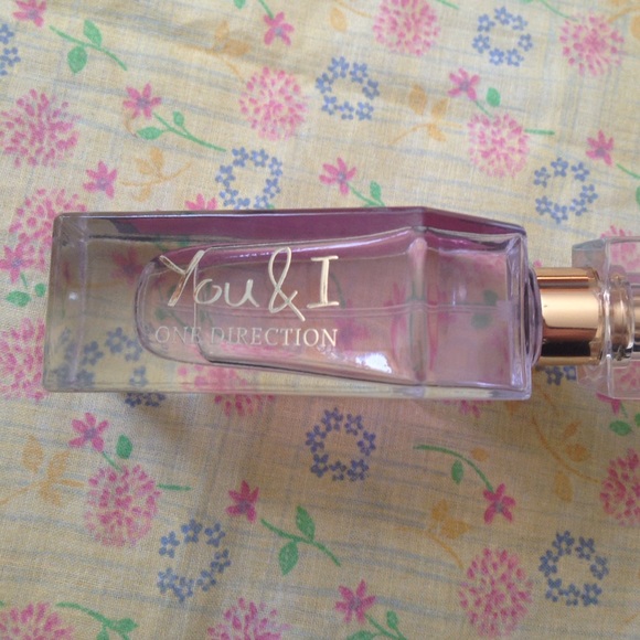 ❌SOLD❌You and I One Direction perfume - Picture 2 of 3