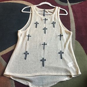 Cross tank