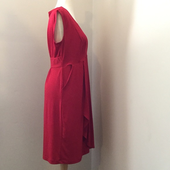 Red Dress - Picture 2 of 3