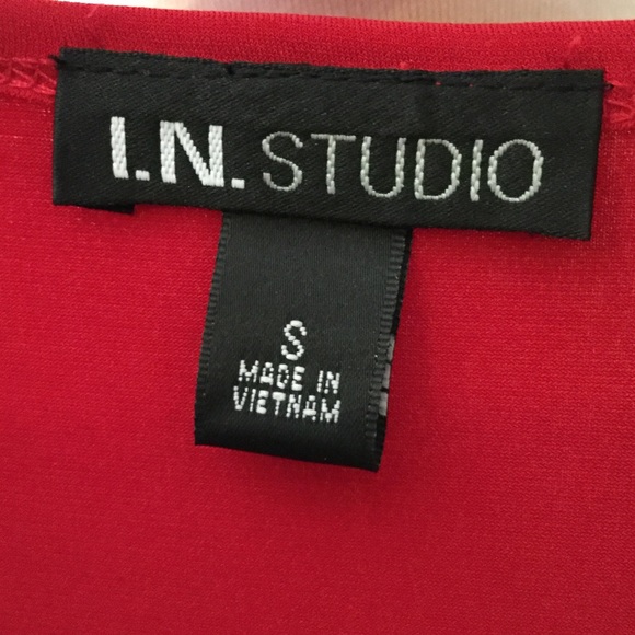 Red Dress - Picture 3 of 3