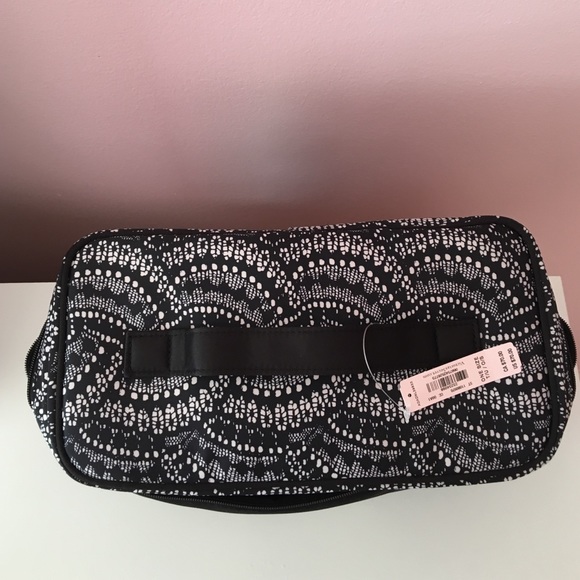 NEW W/ TAG Victoria Secret Bra&Pantie Travel Bag - Picture 2 of 4