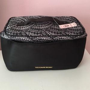 NEW W/ TAG Victoria Secret Bra&Pantie Travel Bag