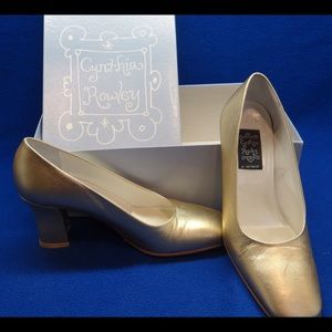 Cynthia Rowley gold heels in original box.