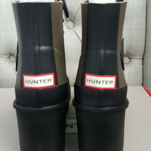 🚨SOLD🚨 NIB HUNTER ORIGINAL HEEL LACE UP BOOTS - Picture 4 of 4