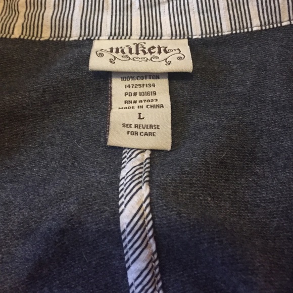 Size L Charcoal blazer - Picture 2 of 4