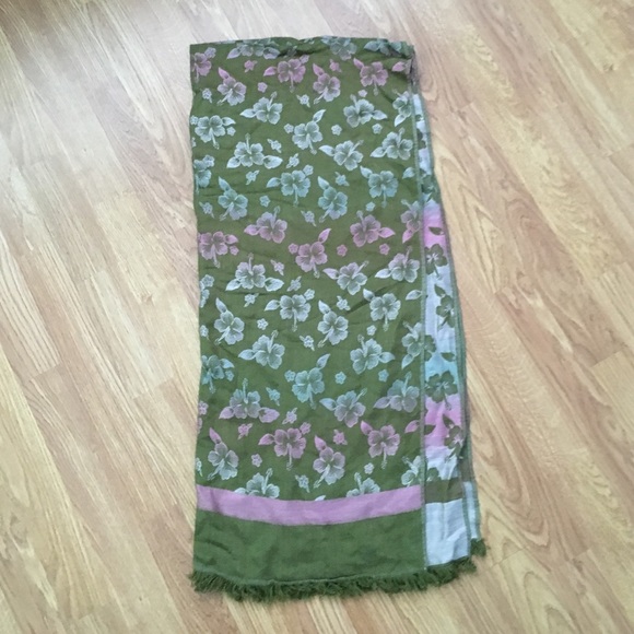 Pashmina- NEVER worn