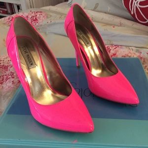 Steve Madden neon pink heels
