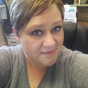 Meet your Posher, Denise