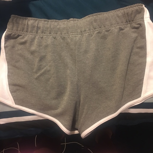 Pink Cotton Shorts - Picture 3 of 4