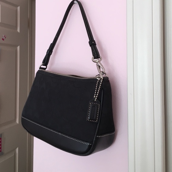 Black Coach Purse - Picture 3 of 4