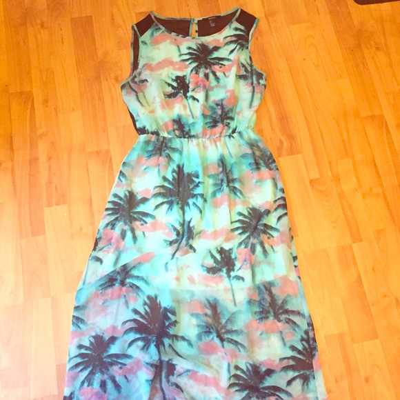 Turquoise palm print maxi dress size Large