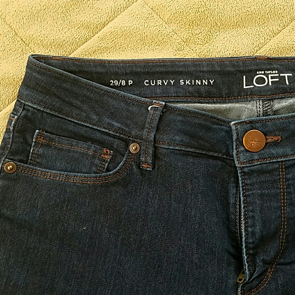 Last day! Loft 'curvy skinny' jeans