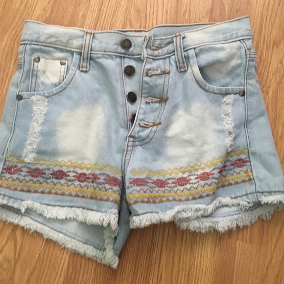 Tribal print High waisted cut off shorts!