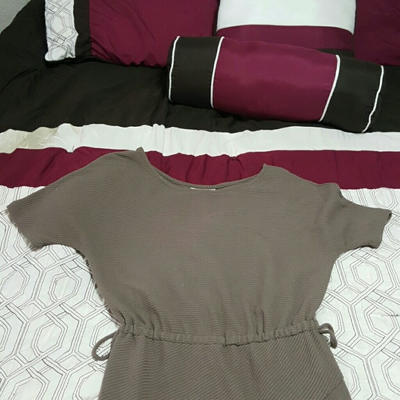 DONATED* Taupe Midi Dress - Picture 3 of 4