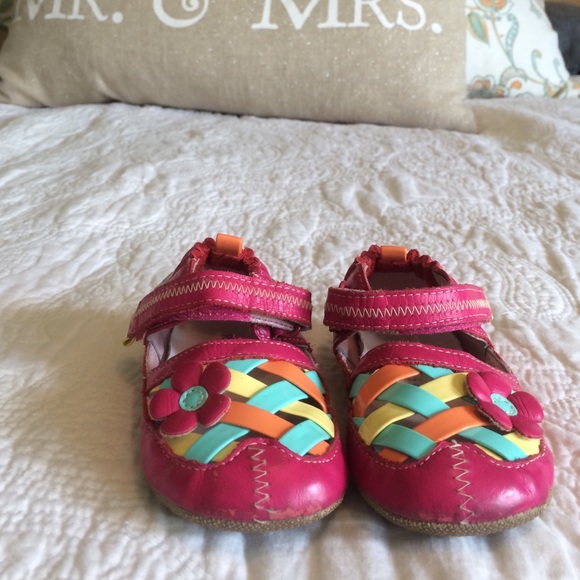 Robeez shoes