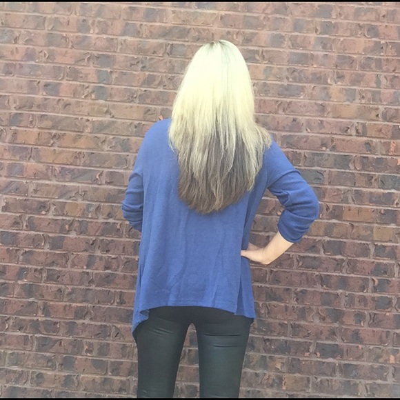 ๐ Loose Cardigan - Picture 3 of 3