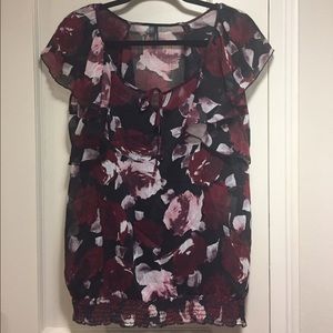Red, black, and white flower print top