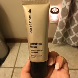 bare minerals tinted moisturizer