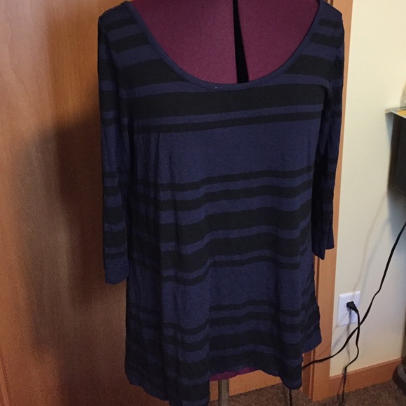 Black and blue shirt