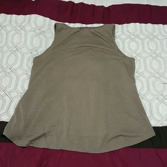 DONATED* Clearout🌞 Hi-Low Boho Tank - Picture 3 of 3