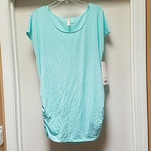Lucy yoga tunic