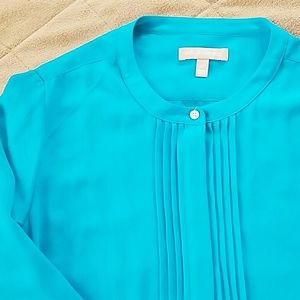 Last day! Banana republic button down blouse