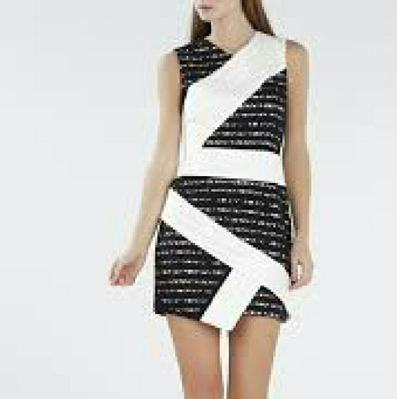 Hi Contrast in black & white - Picture 1 of 4