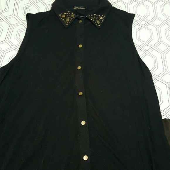 DONATED* Clearout🌞 Button-Down High-Low Edgy Tank - Picture 4 of 4