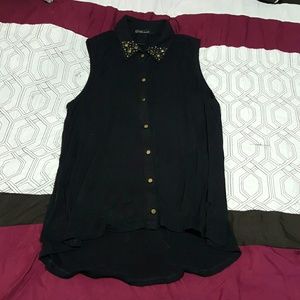 DONATED* Clearout🌞 Button-Down High-Low Edgy Tank