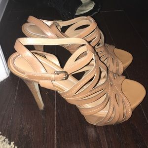 Guess brown heels