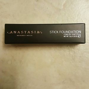 Anastasia Beverly Hills