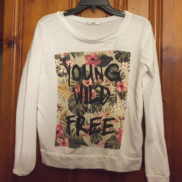 pullover sweater