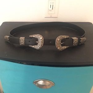 Black & gunmetal two buckle belt