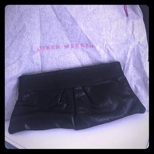 Black clutch