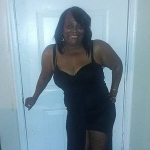 Meet your Posher, Alicia