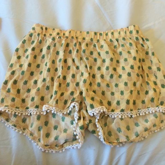 Pineapple Flow Shorts