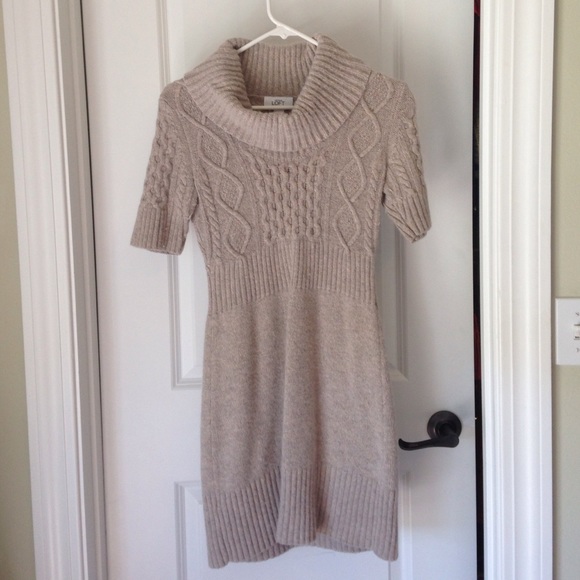 Ann Taylor Loft oatmeal sweater