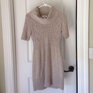 Ann Taylor Loft oatmeal sweater