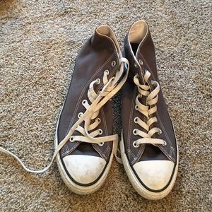 Grey converse sneakers
